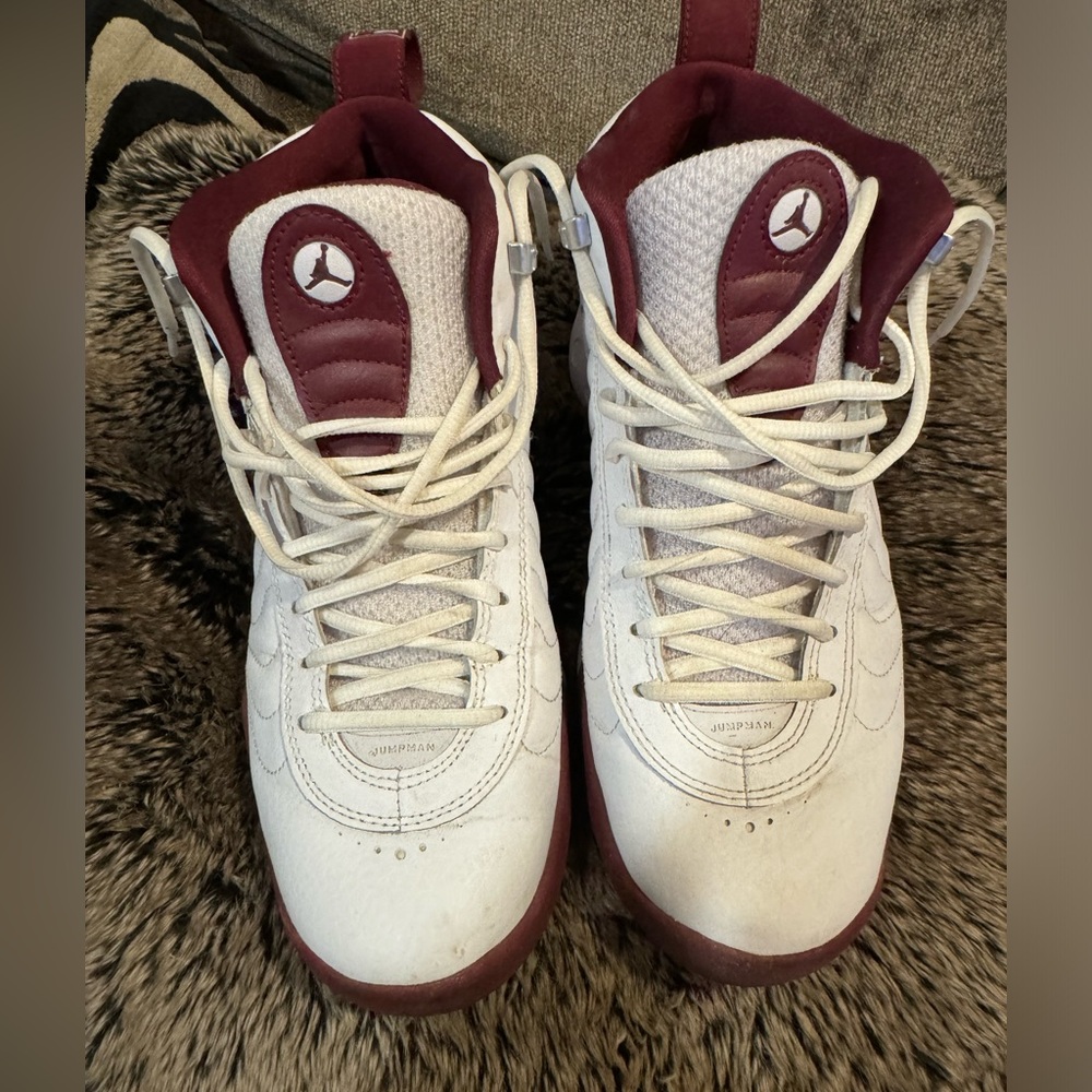 Men’s Jordan sneakers
